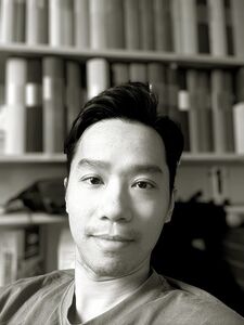 Vu Nguyen. Photo.