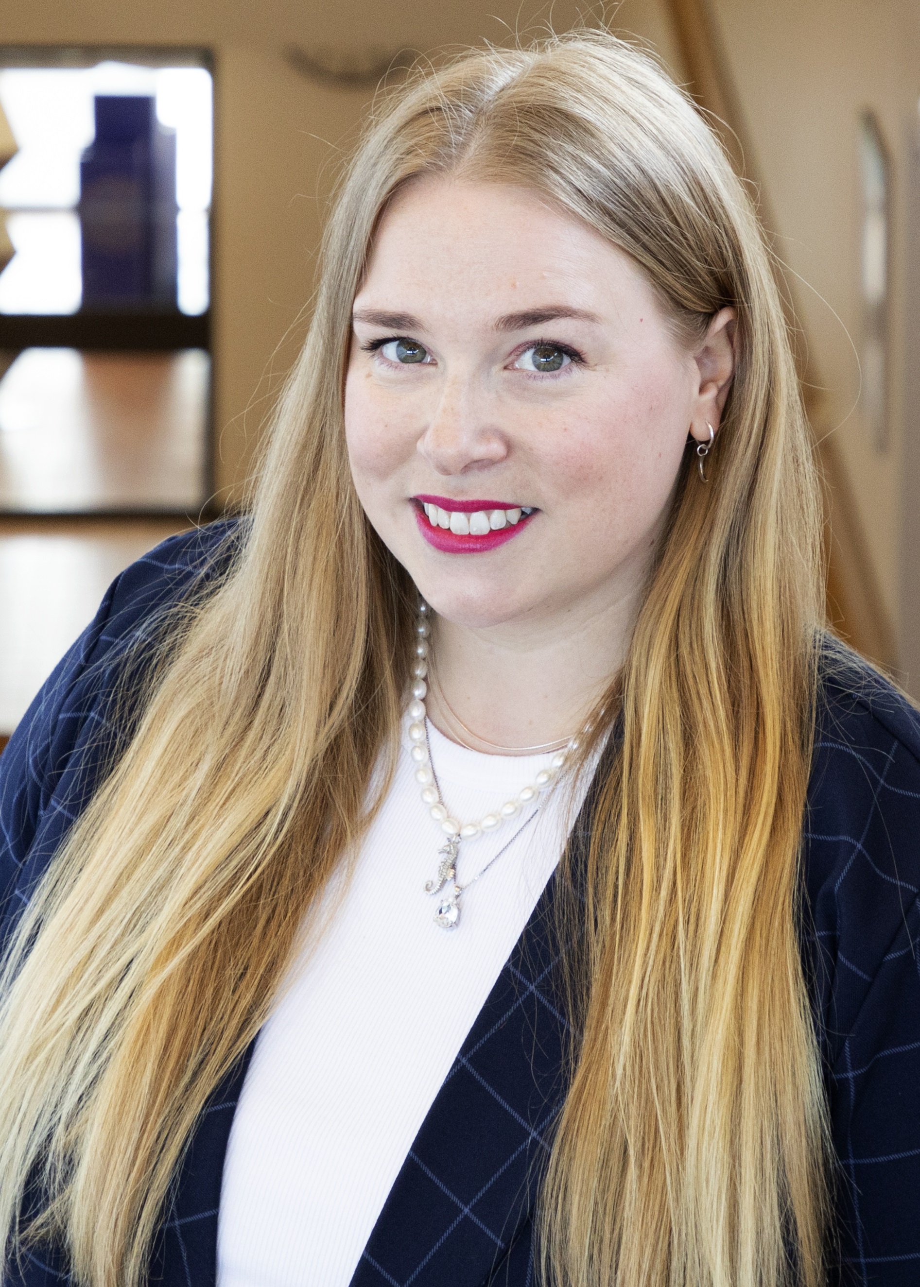 Librarian Jennifer Nilsson.