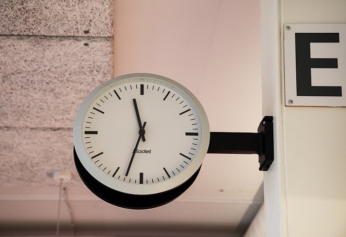 Photo. Clock on a wall.