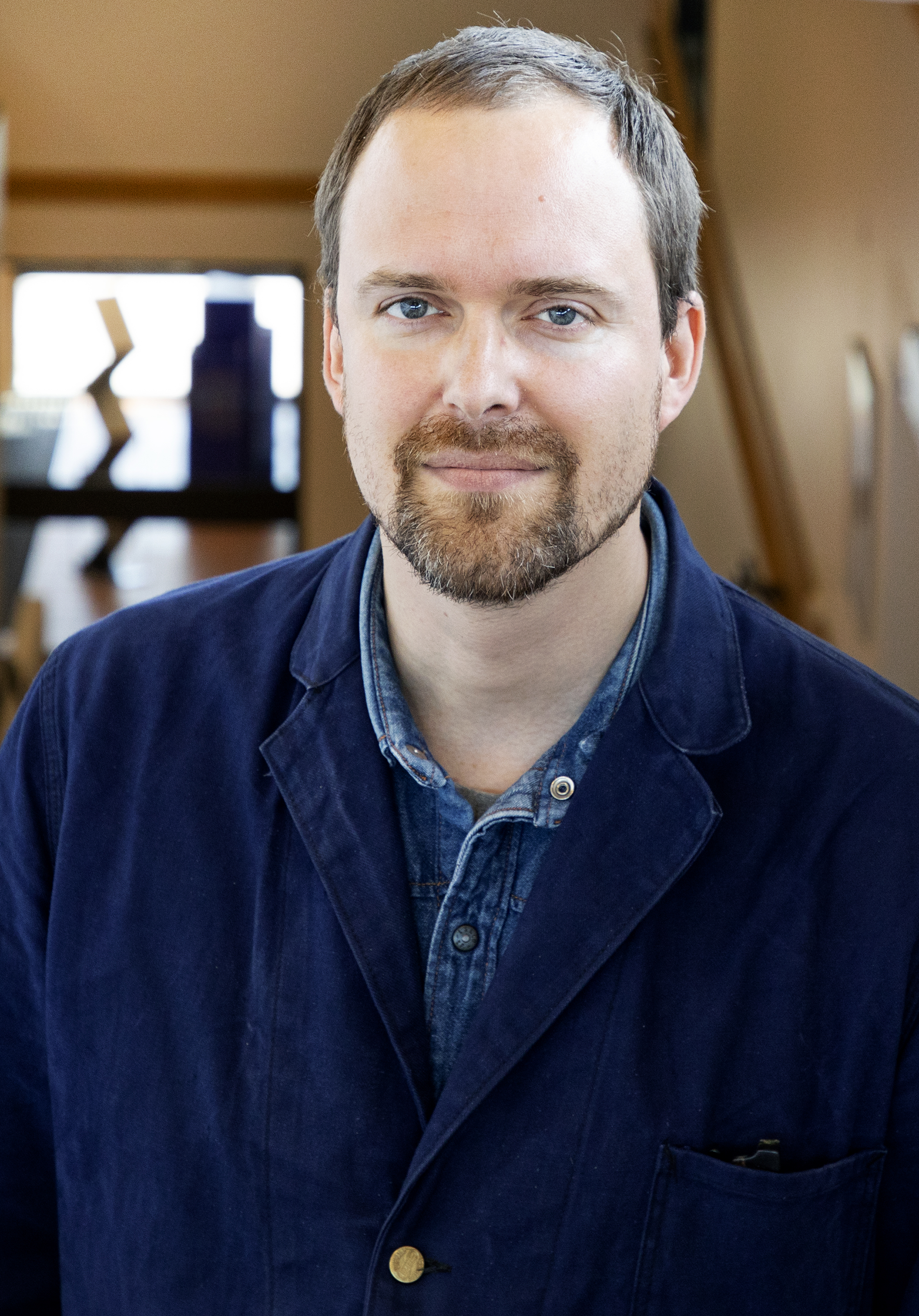 Librarian Viktor Klintberg.