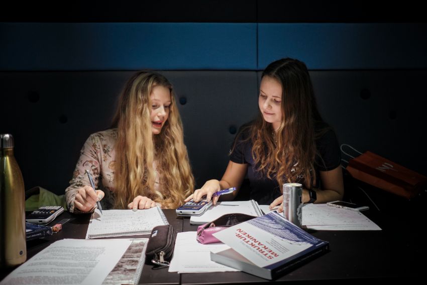 Students studying together. Photo.